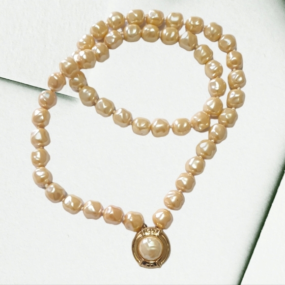 Givenchy Pearl Necklace - Picture 2 of 4